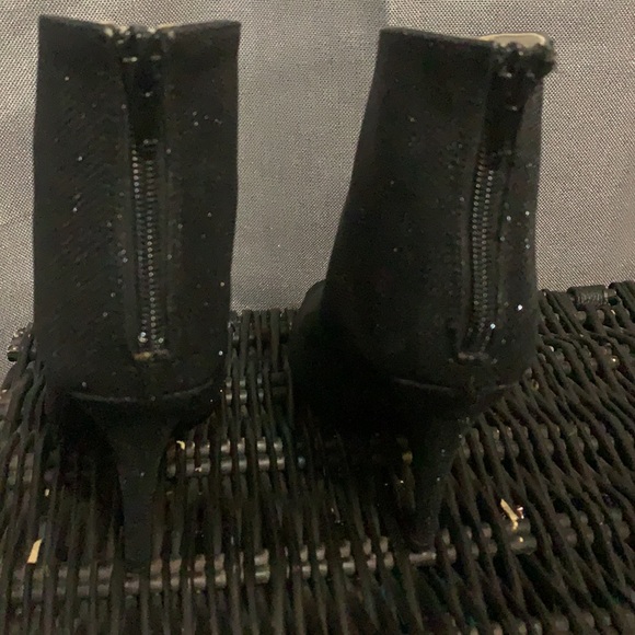 Peep toe  4in booties - Picture 3 of 4